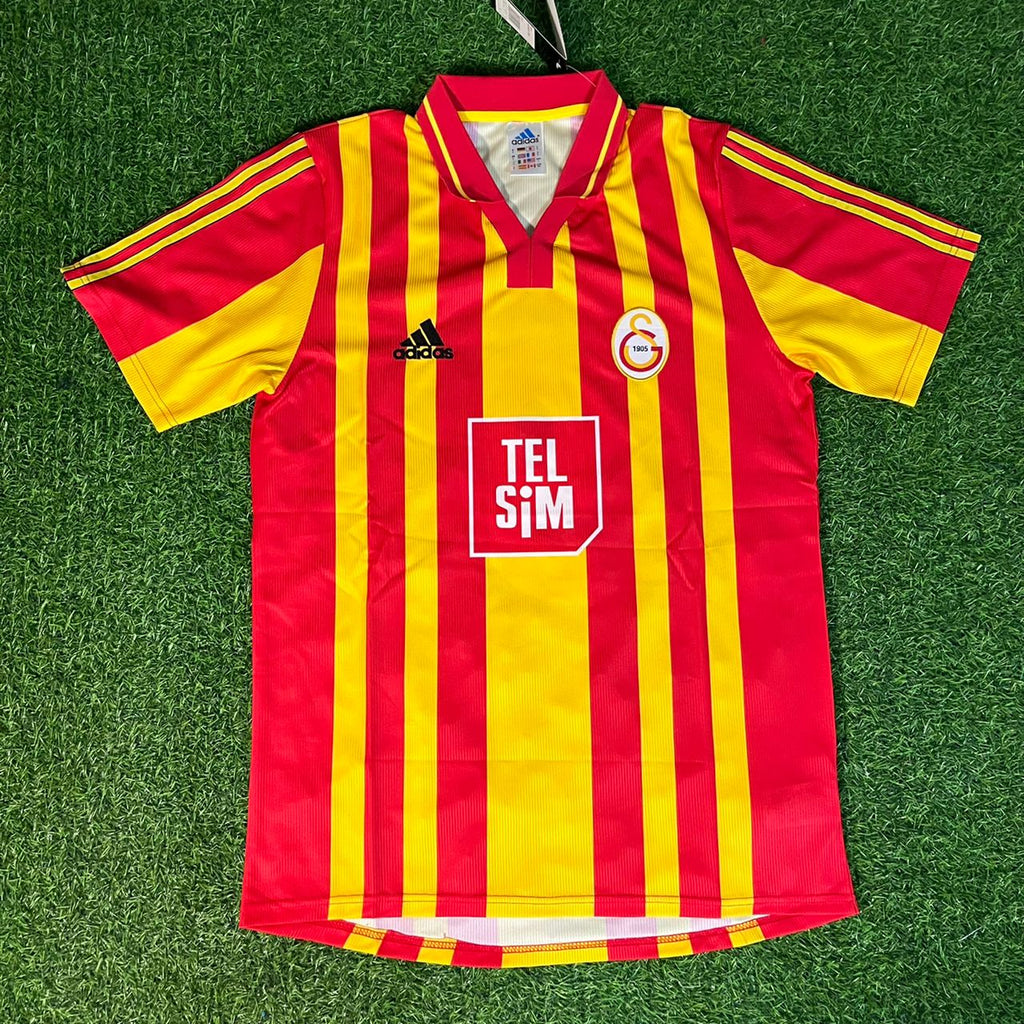 Galatasaray Retro Kit Jersey – | | | Forma – Mauro Icardi 9 – – Front View