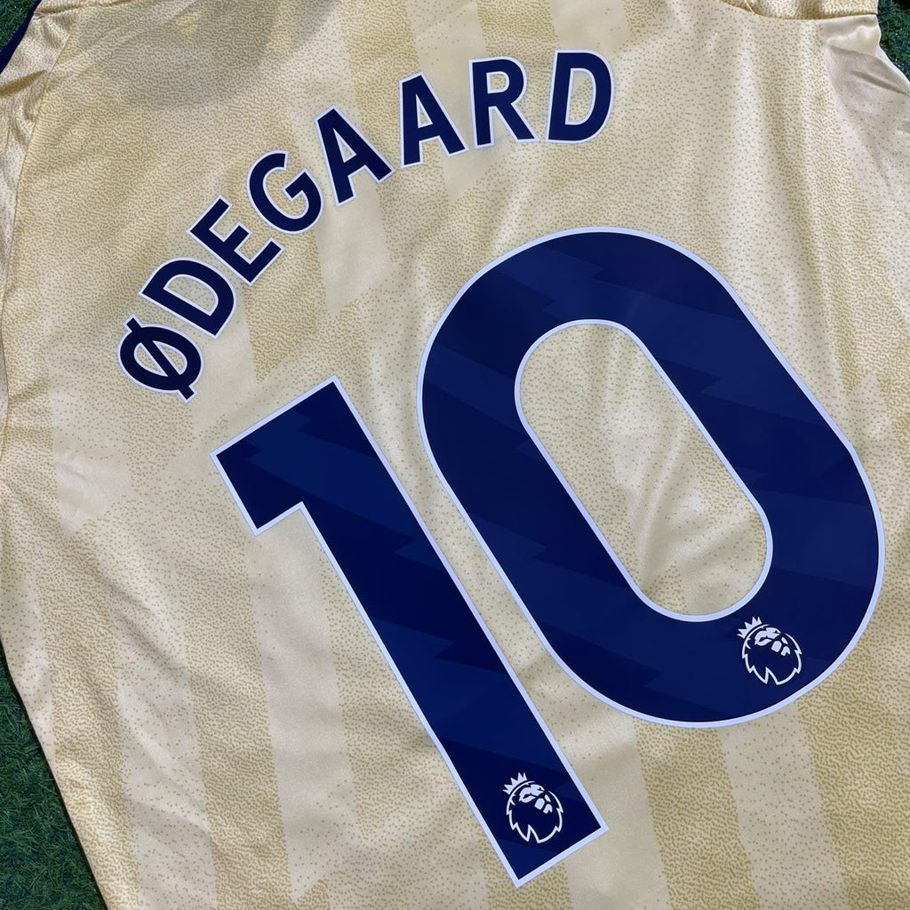 Martin Ødegaard Arsenal 2026/207 New Season Third Long Sleeve Football Jersey – Front View