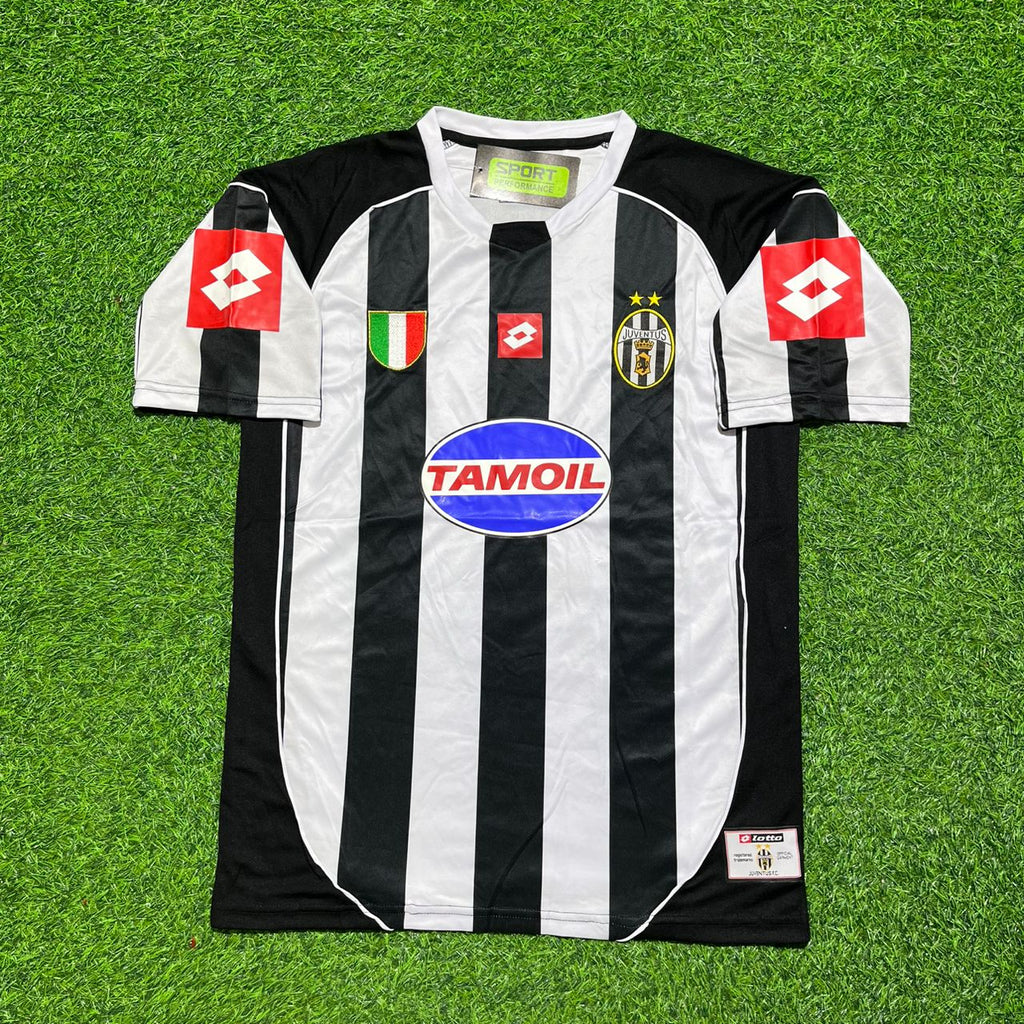 Mauro Camoranesi Juventus 2002 2003 Retro Football Jersey – Front View