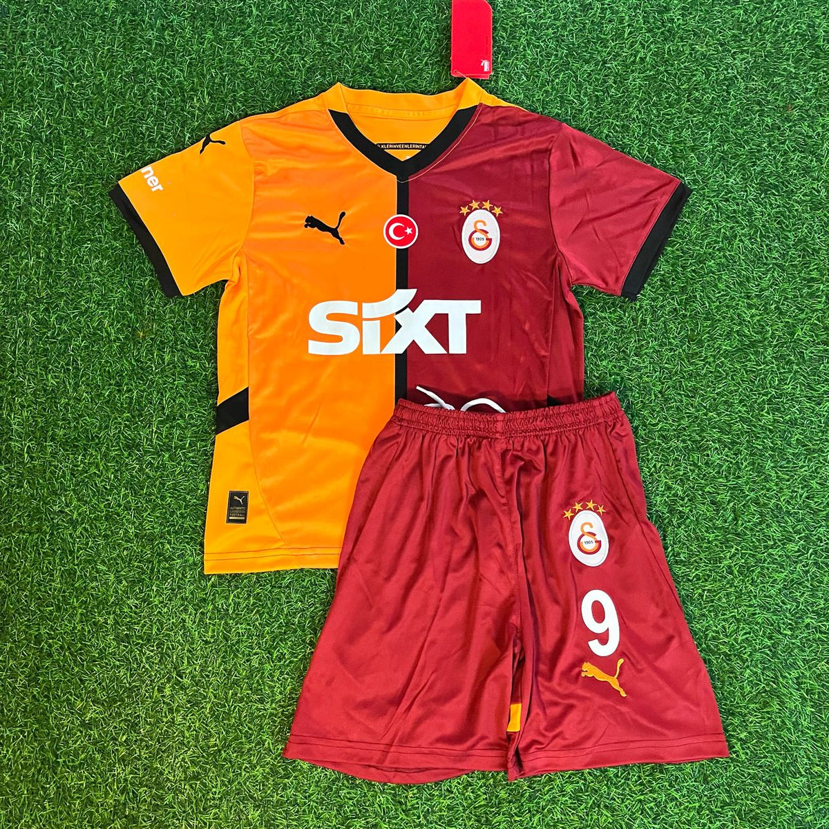 Mauro Icardi 9 Galatasaray Kirmizi Cocuk Formasi Kids Kit Set – Front View