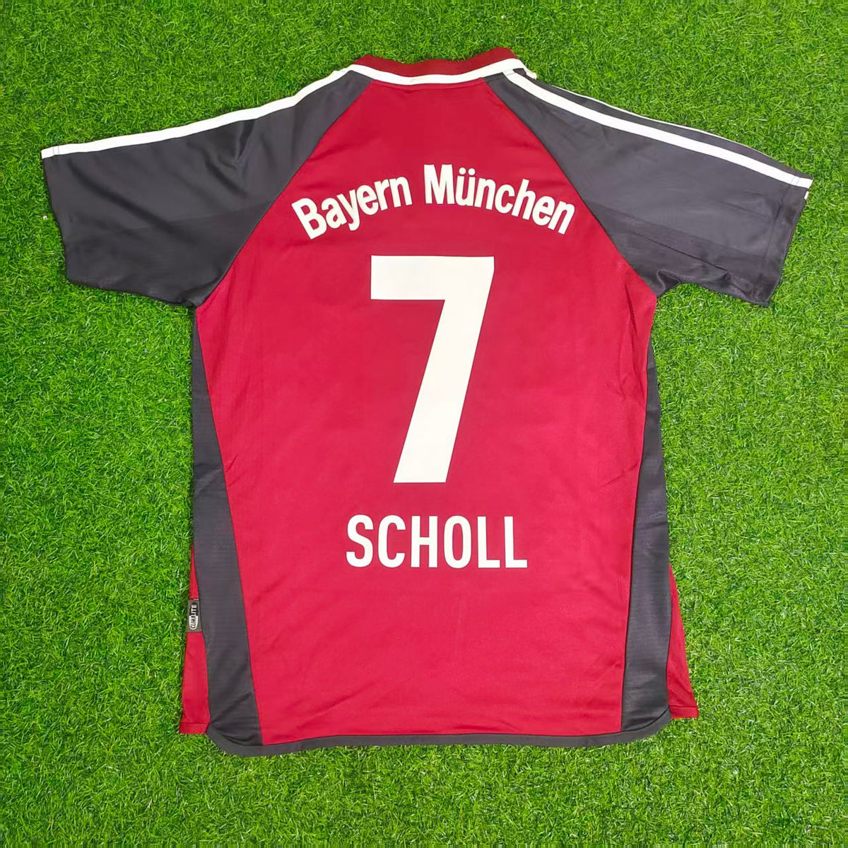 2001/02 Mehmet Scholl Bayern Munich Red Retro Football Jersey – Back View