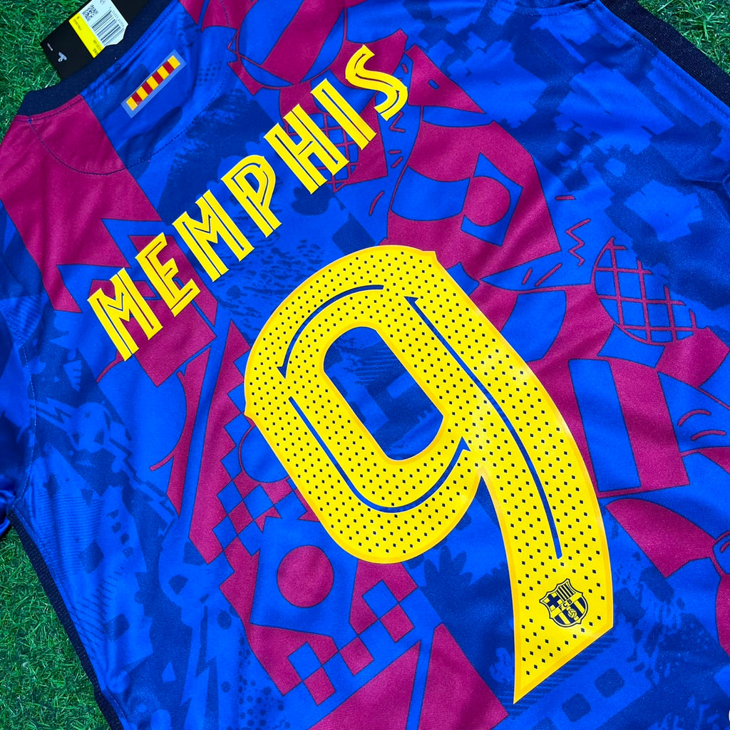 Memphis Depay #9 Barcelona 2021-22 Season Third Retro Jersey – Detailed View