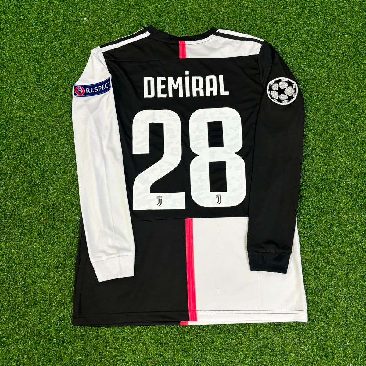 Juventus Long Sleeve 2019 2020 Retro White Black Jersey – Merih Demiral 28- – Back View