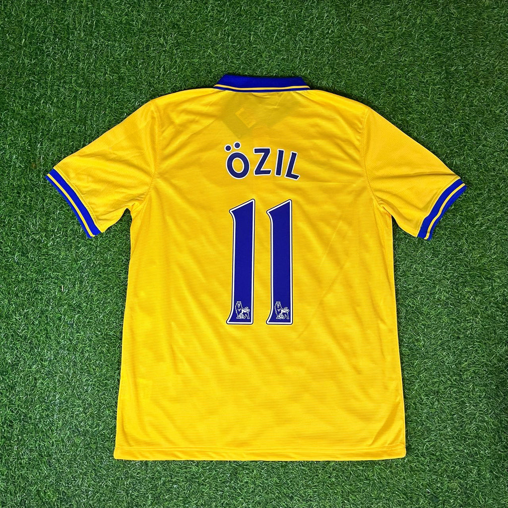 Mesut Özil – Arsenal 2013/2014 Yellow Retro Kit Jersey – Back View