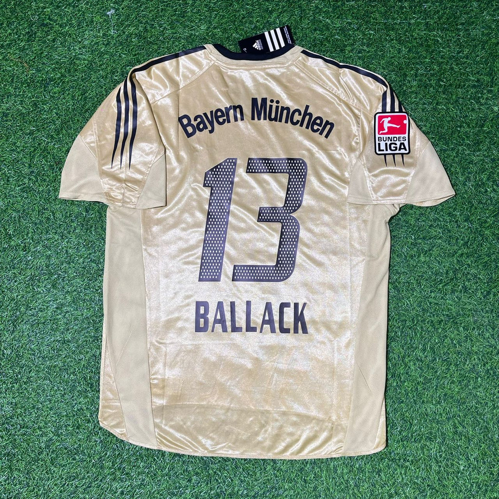 2004/05 München Retro Golden Football Jersey Set – Michael Ballack – Back View