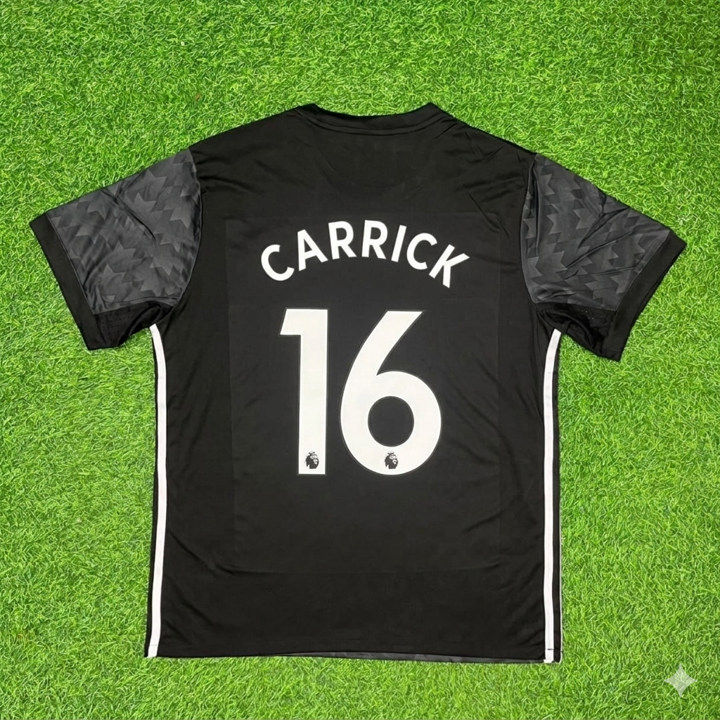 Michael Carrick Manchester United 2017-2018 Black Retro Football Jersey – Back View