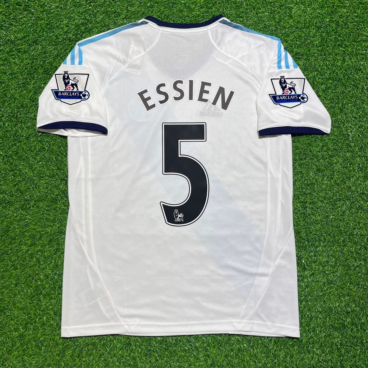 2012/13 Michael Essien Chelsea Retro White Football Jersey – Back View