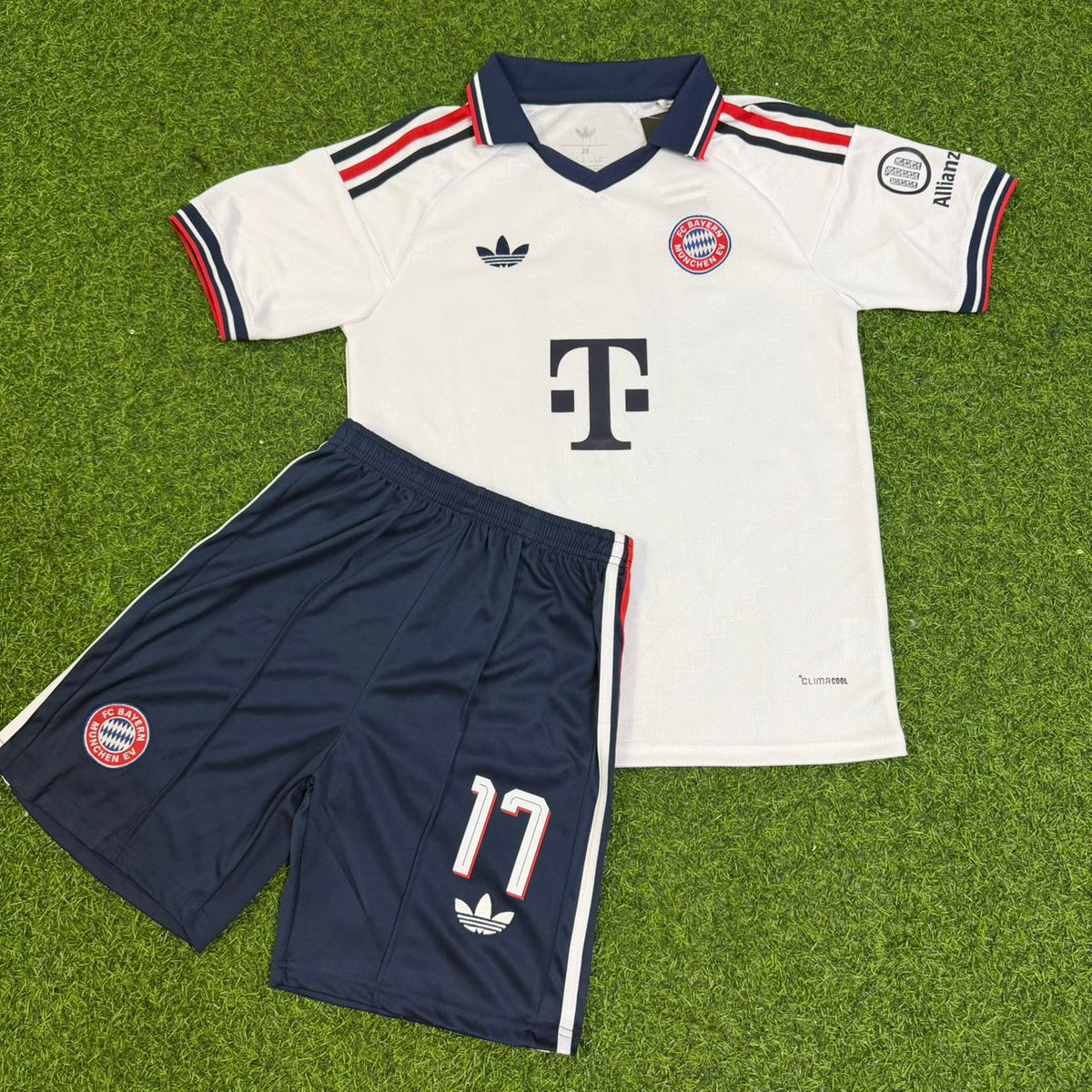Michael Olise 17 Bayern Munchen 2027 Away New season Kids – Front View