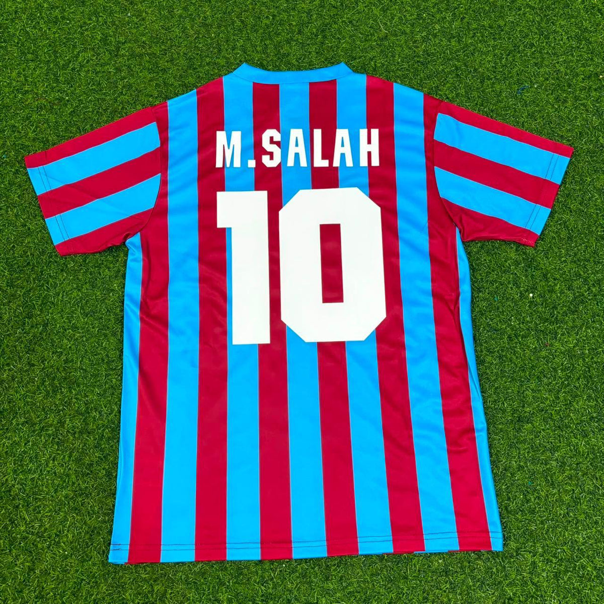 Mohamed Salah #10 Trabzonspor Football Jersey – Back View