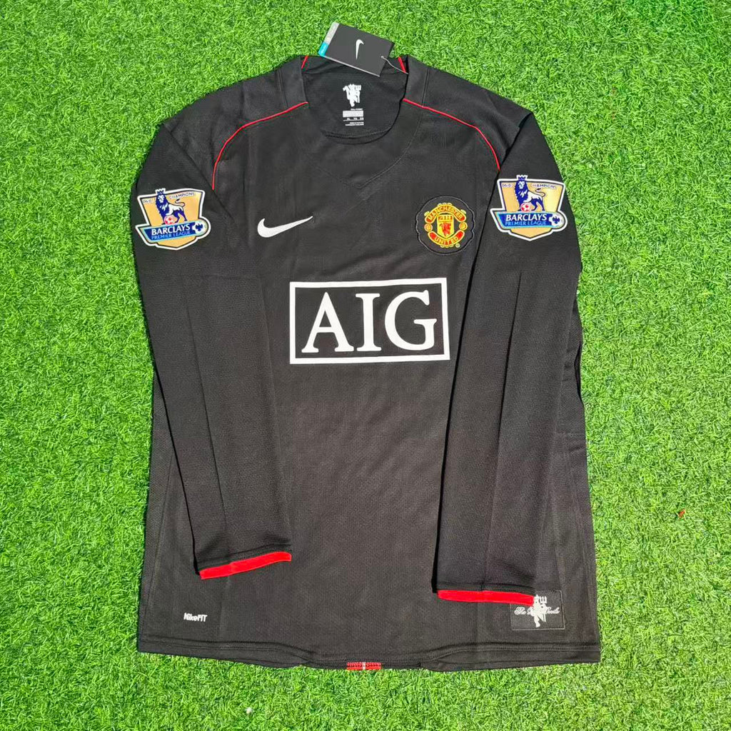 Nemanja Vidic 2007-2008 Manchester United Black Retro Jersey – Front View