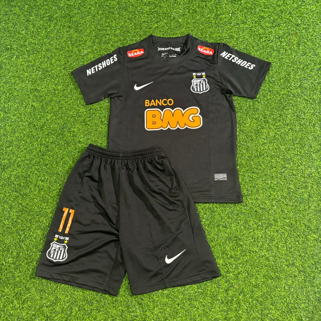 Neymar Jr #11 Santos Black Special Golden Font Kids Retro Football Jersey – Front View