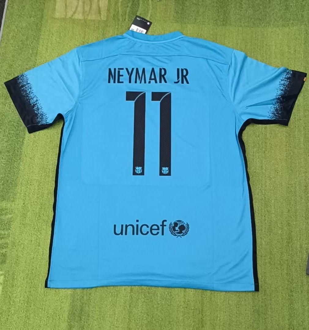 Neymar JR Barcelona 2015-2016 Retro Jersey – Detailed View