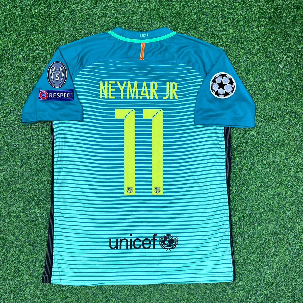 Neymar Jr. Barcelona 2016-2017 Away Retro Football Jersey – Back View