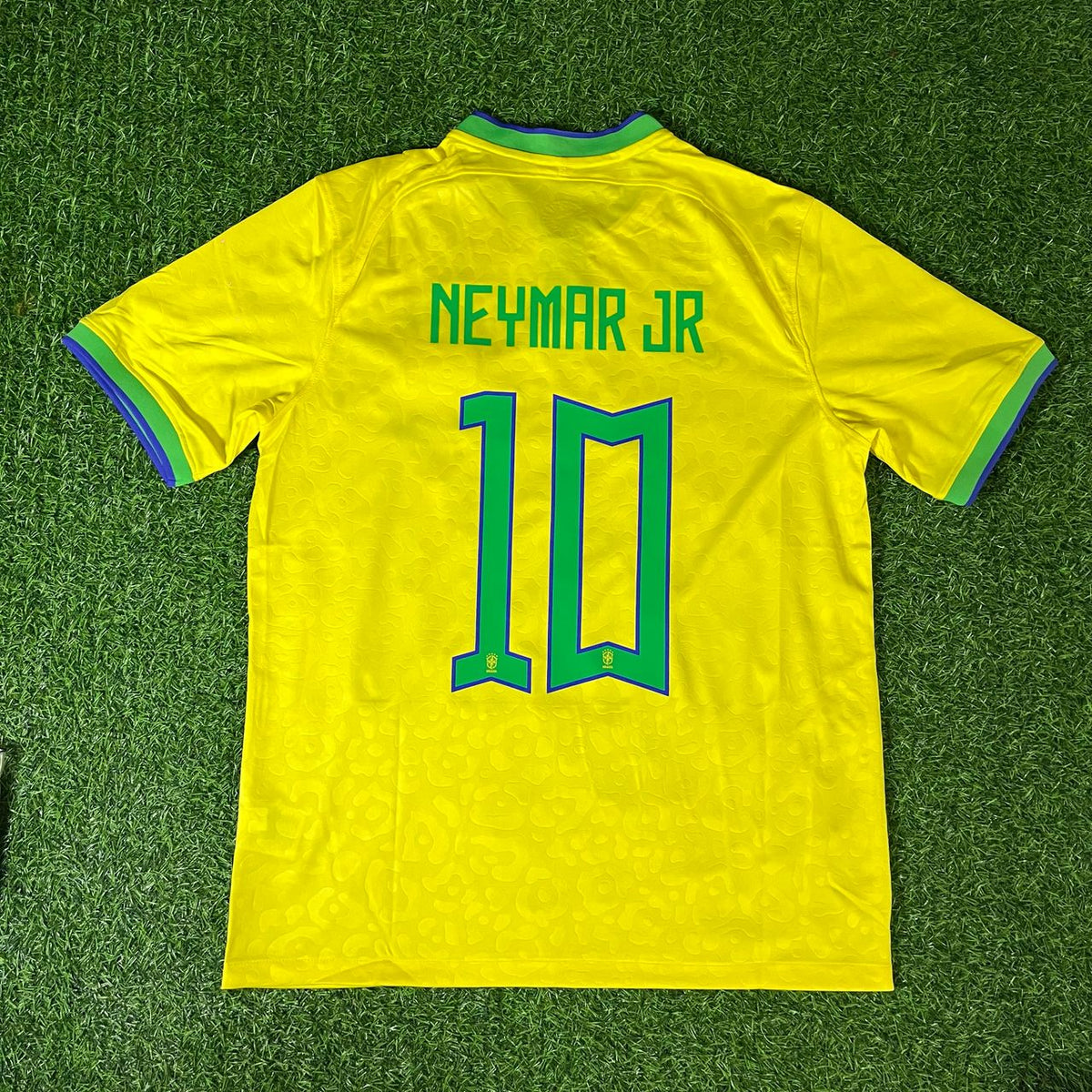 Neymar Jr – Brazil 2022 World Cup Retro Kit Jersey – | | – Back View