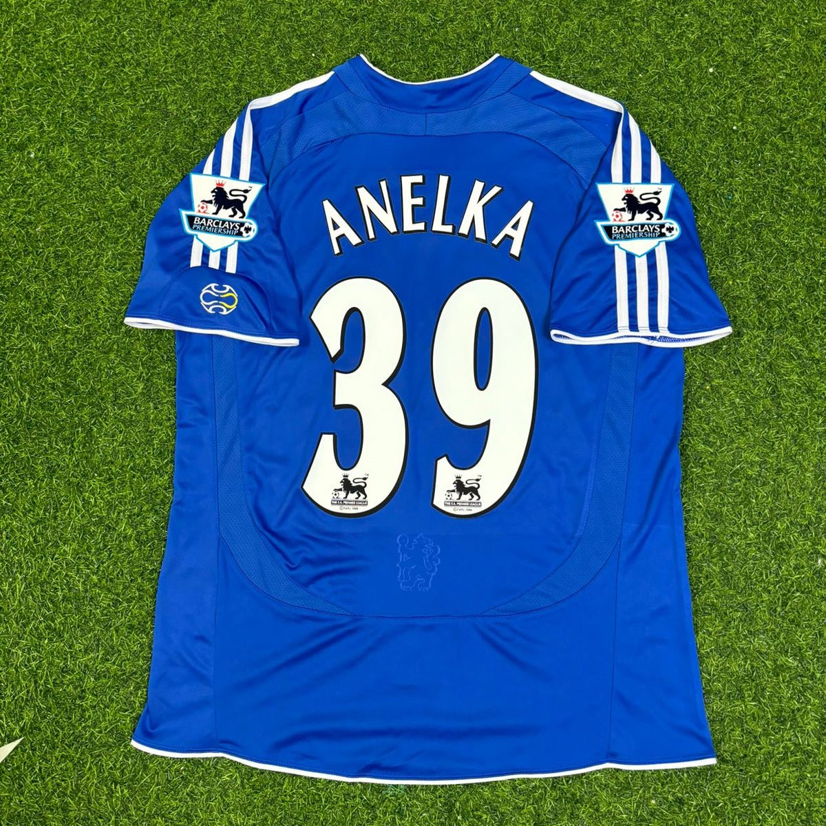 Nicolas Anelka – Chelsea 2006–2008 Season Retro Kit Jersey – | | – Back View