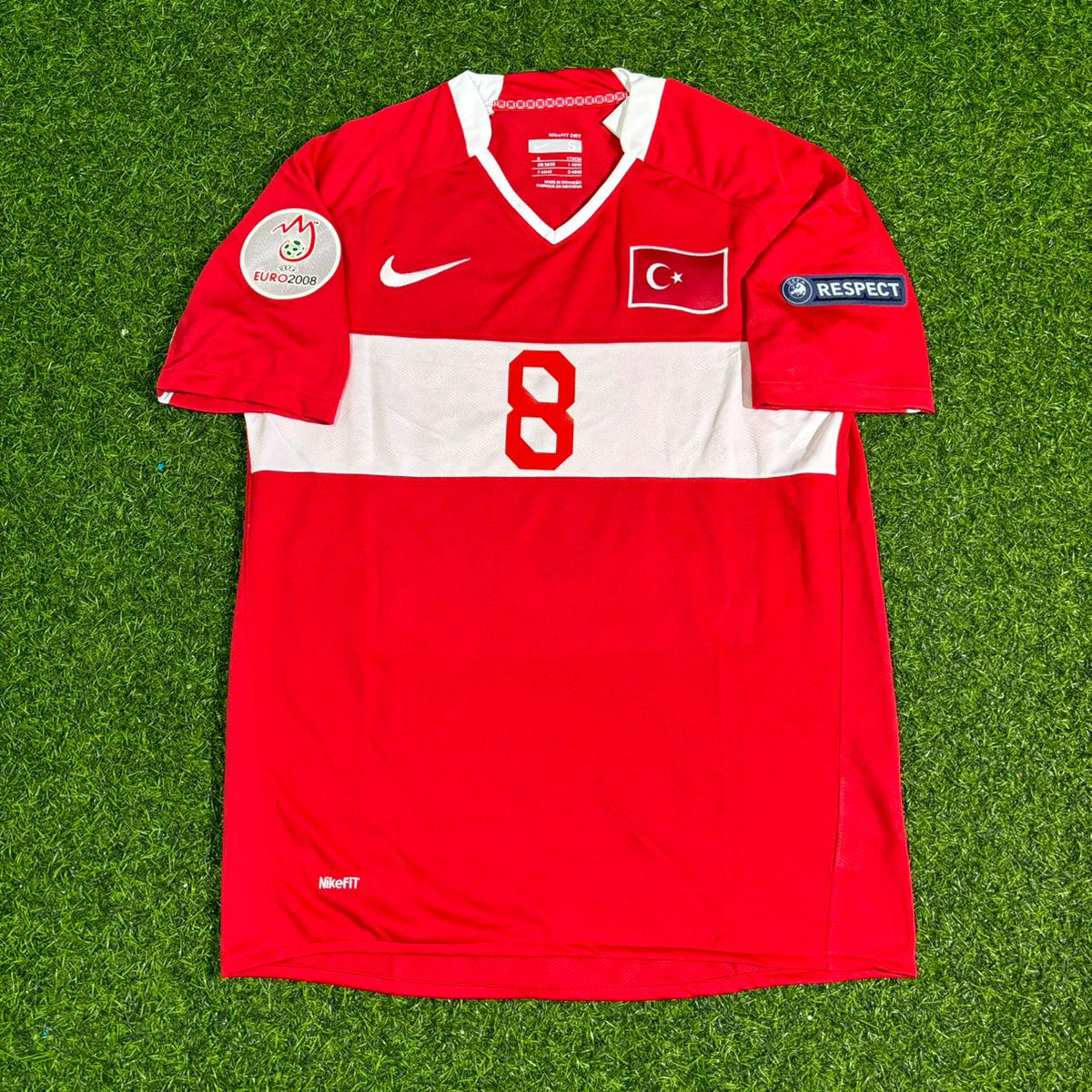 Türkiye Euro 2008 Turkey Retro Football Jersey – Nihat Kahveci #8 – Front View