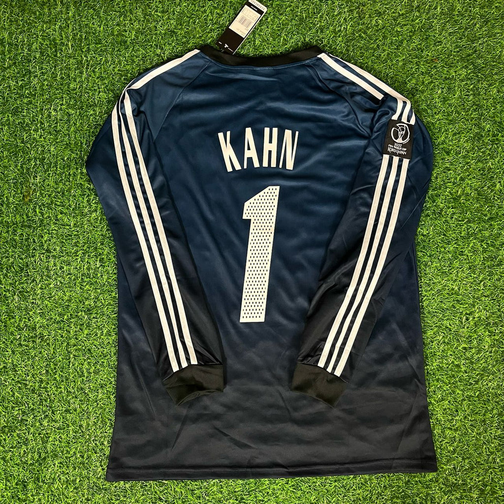 Oliver Kahn – Germany Deutschland 2002 World Cup Goalkeeper Retro Kit Jersey – | | – Back View
