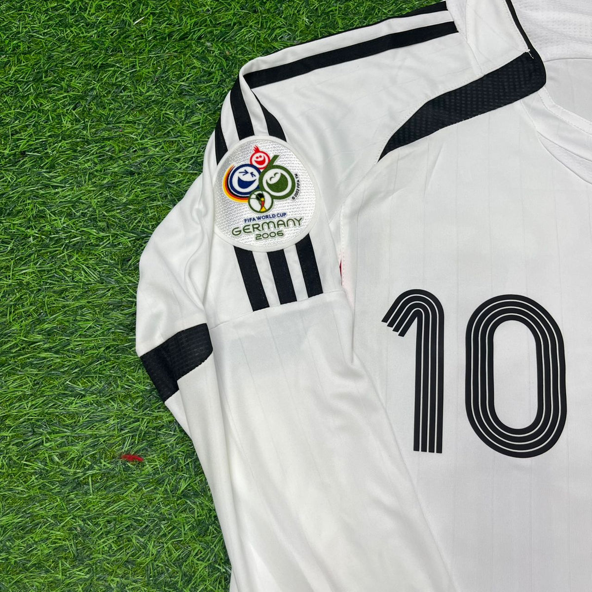 Germany 2006 World Cup Long Sleeve White Football Jersey – Oliver Neuville – 4