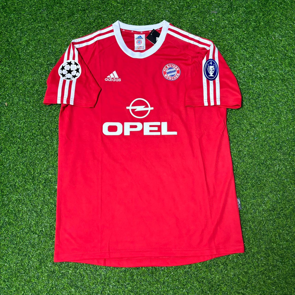 2000/01 Owen Hargreaves FC Bayern Munich Retro Football Jersey – Front View