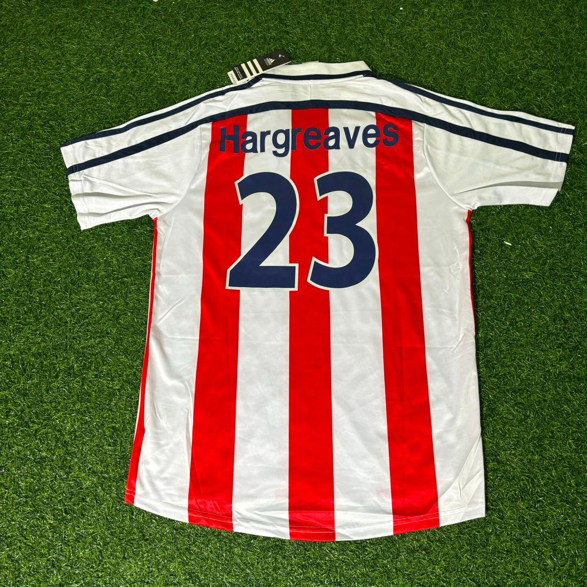 2000 Owen Hargreaves Bayern Munich 2001 Football Jersey – Back View