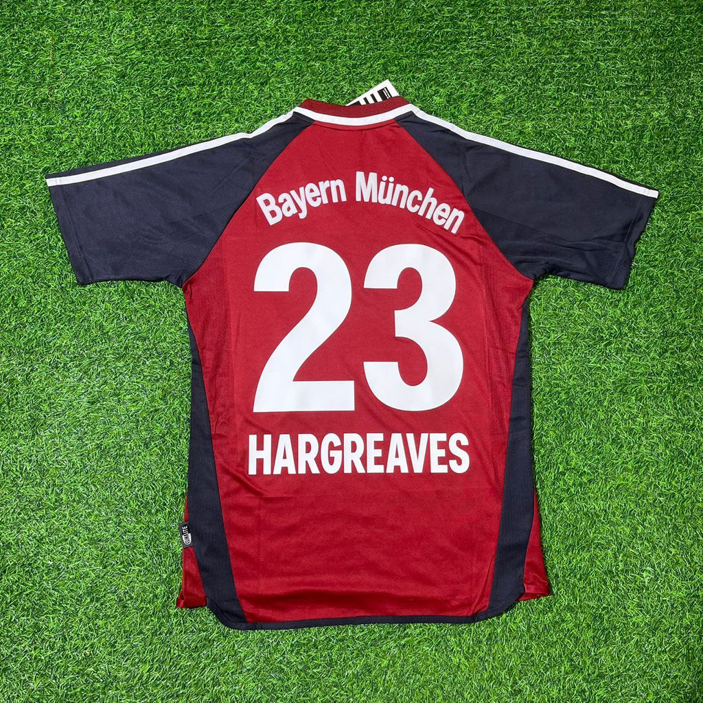 2001/02 Owen Hargreaves Bayern Munich Red Retro Football Jersey – Back View