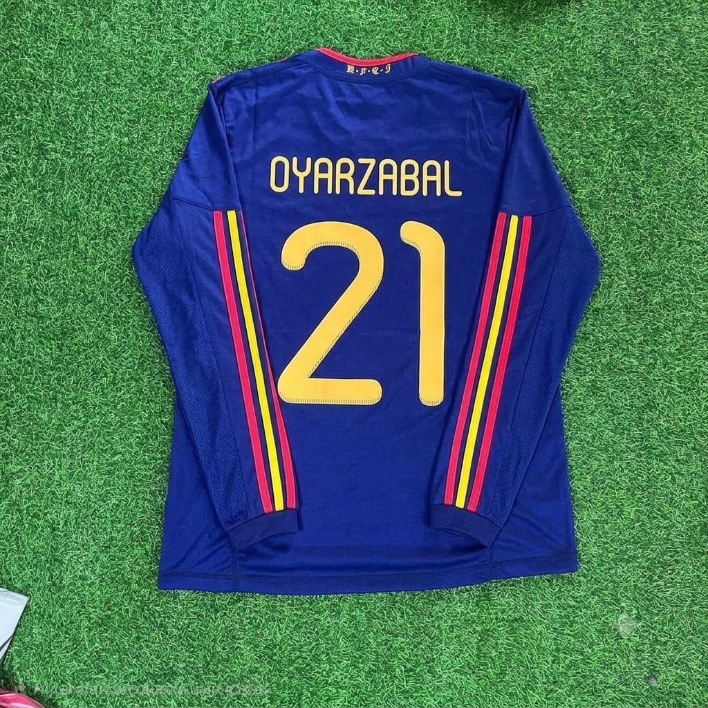 Mikel Oyarzabal - Spain Commemorative Retro Football Jersey – Back View