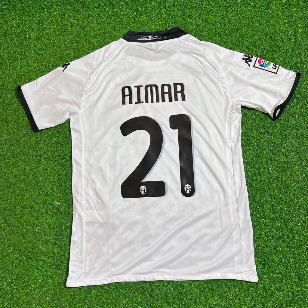 Valencia White Retro Football Jersey – Pablo Aimar #21 – Back View