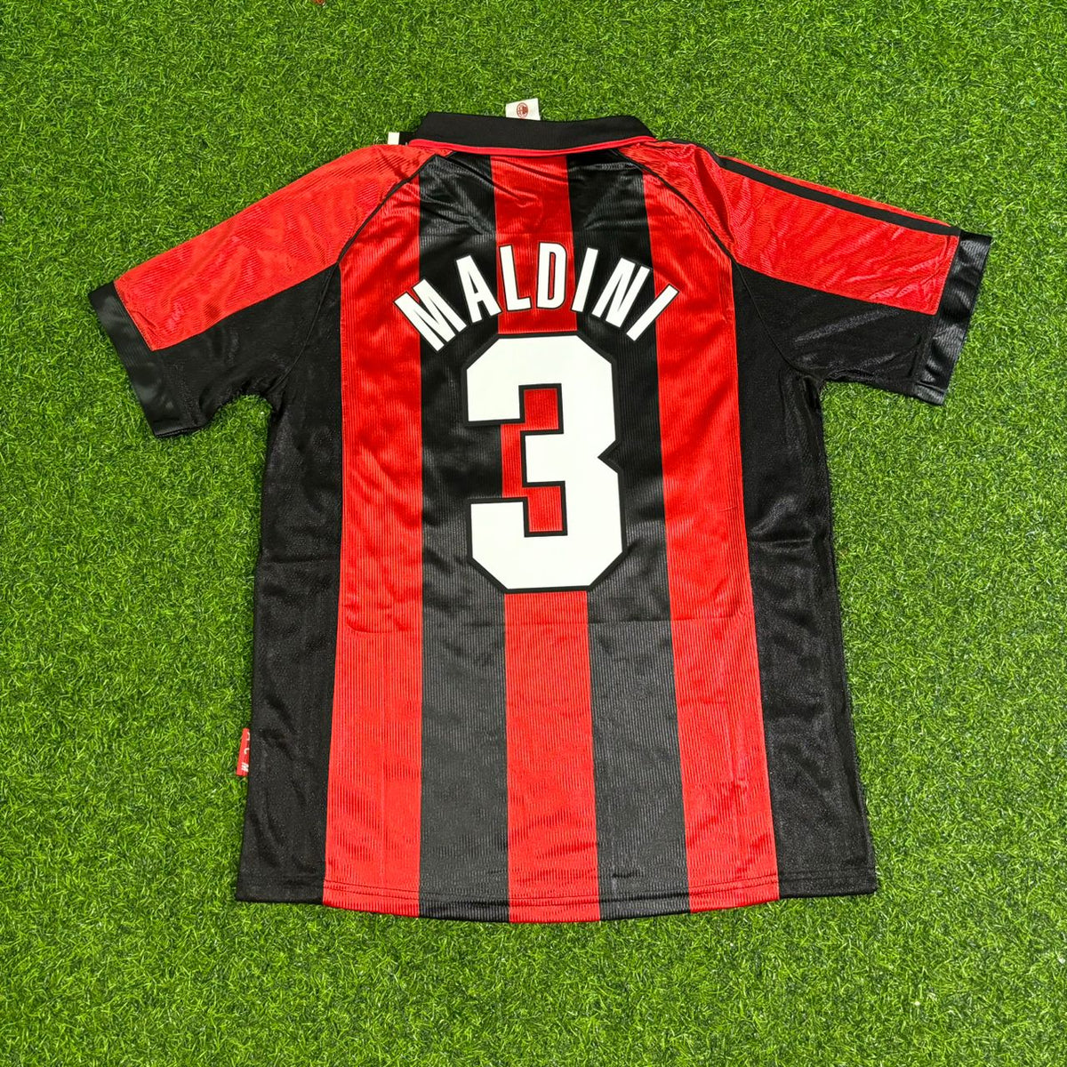 AC Milan 1999 Retro Football Jersey – Paolo Maldini 3- – Detailed View