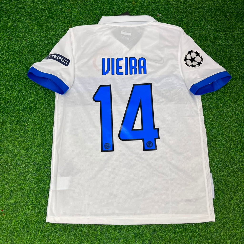 Inter 2009/2010 White Retro Football Jersey – Patrick Vieira – Back View