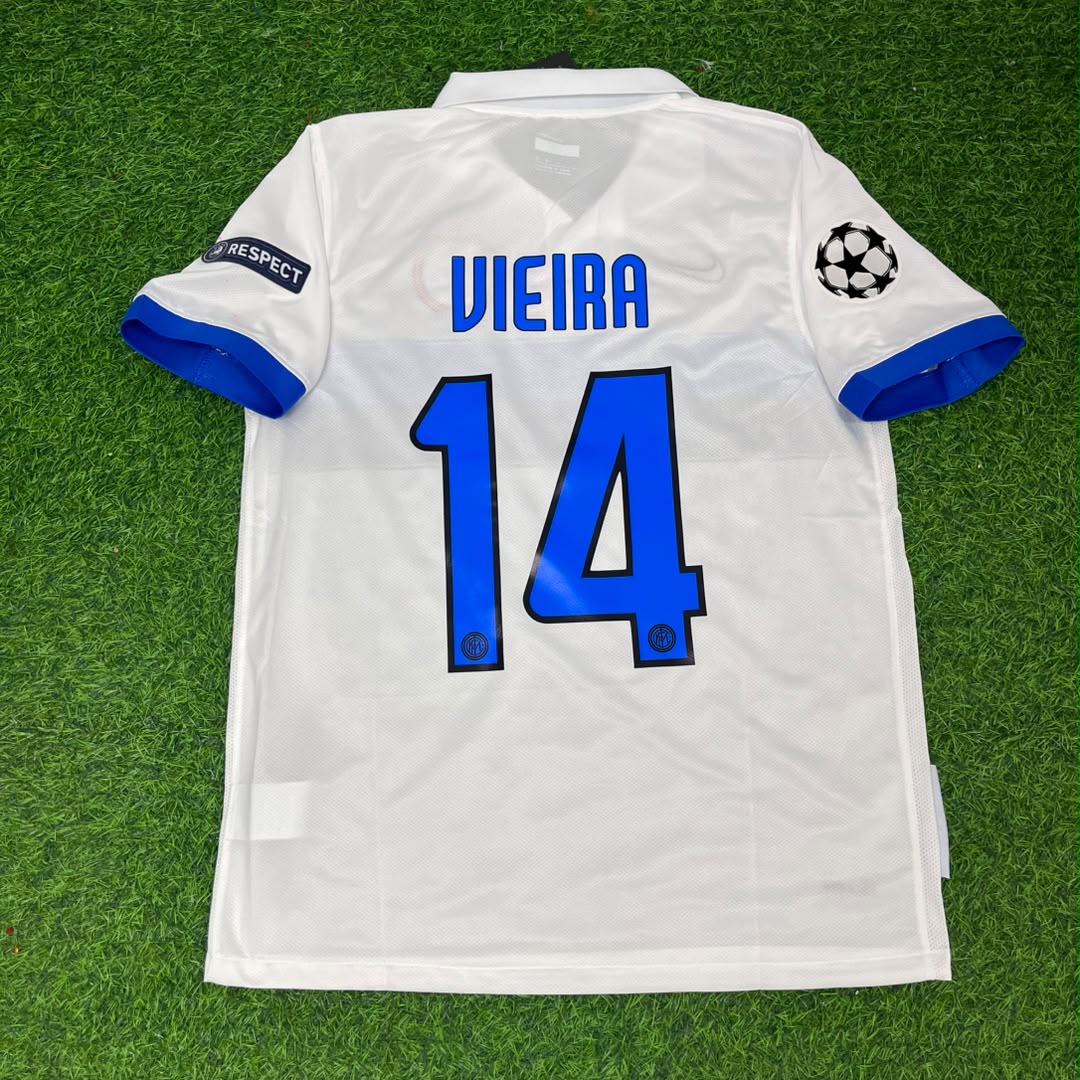 Inter 2009/2010 White Retro Football Jersey – Patrick Vieira – Back View