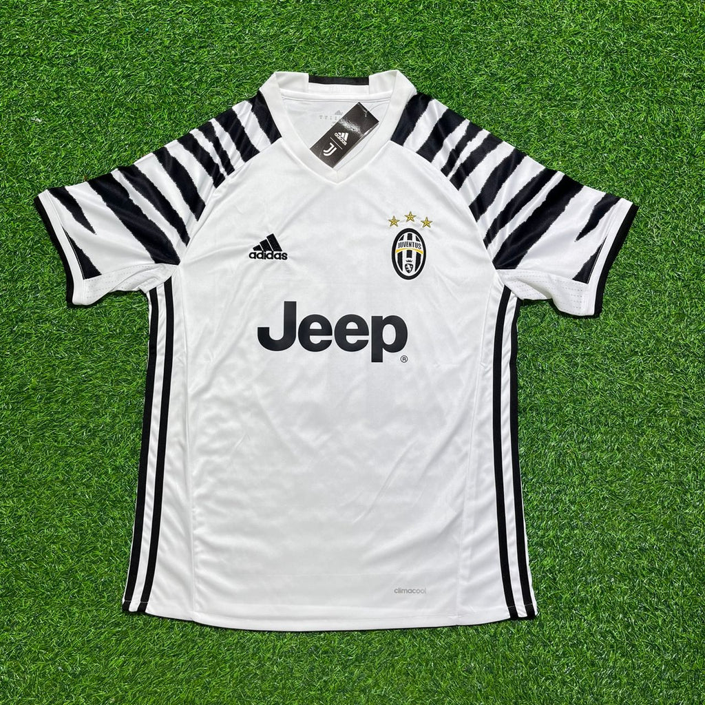 2016 Claudio Marchisio #8 Juventus 2017 Away White Retro Football Jersey – Front View
