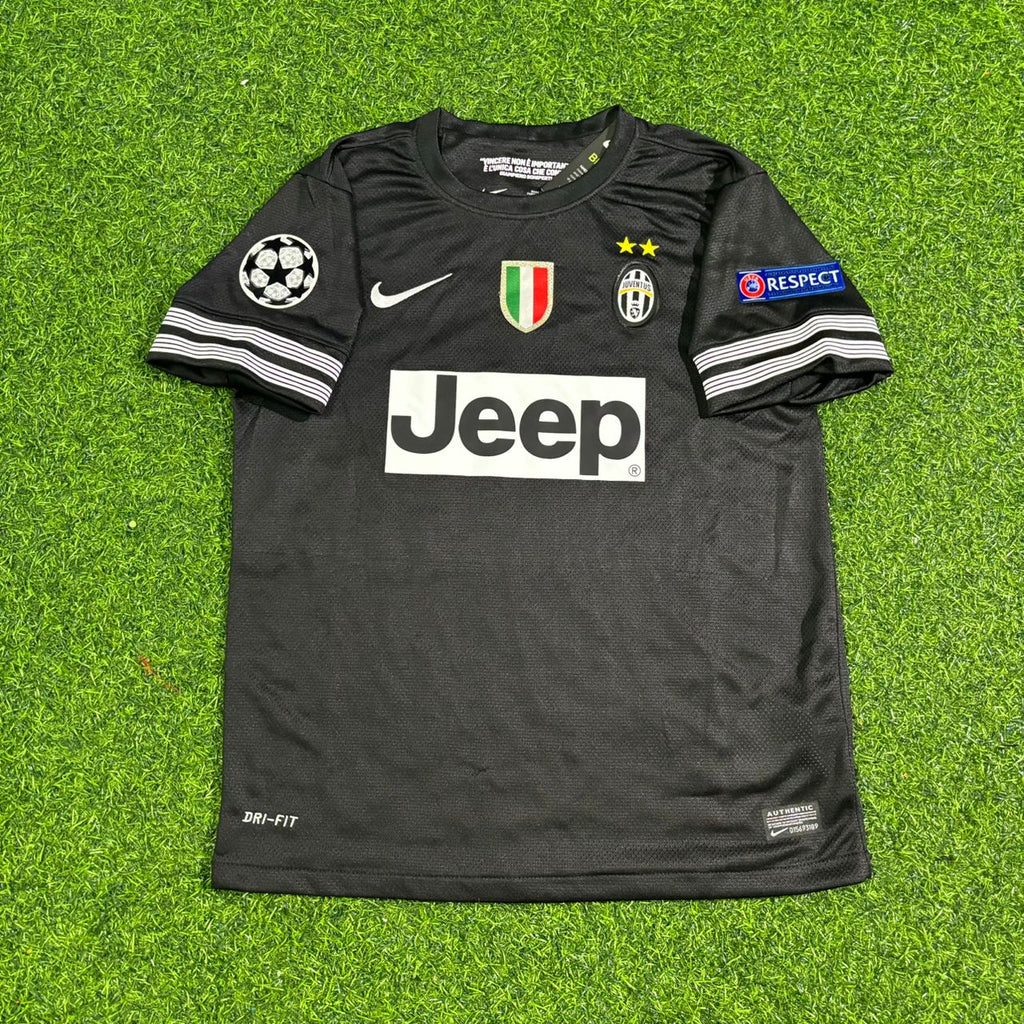 Juventus Home 2012 2013 Season Retro Jersey – Paul Pogba 6- – Front View