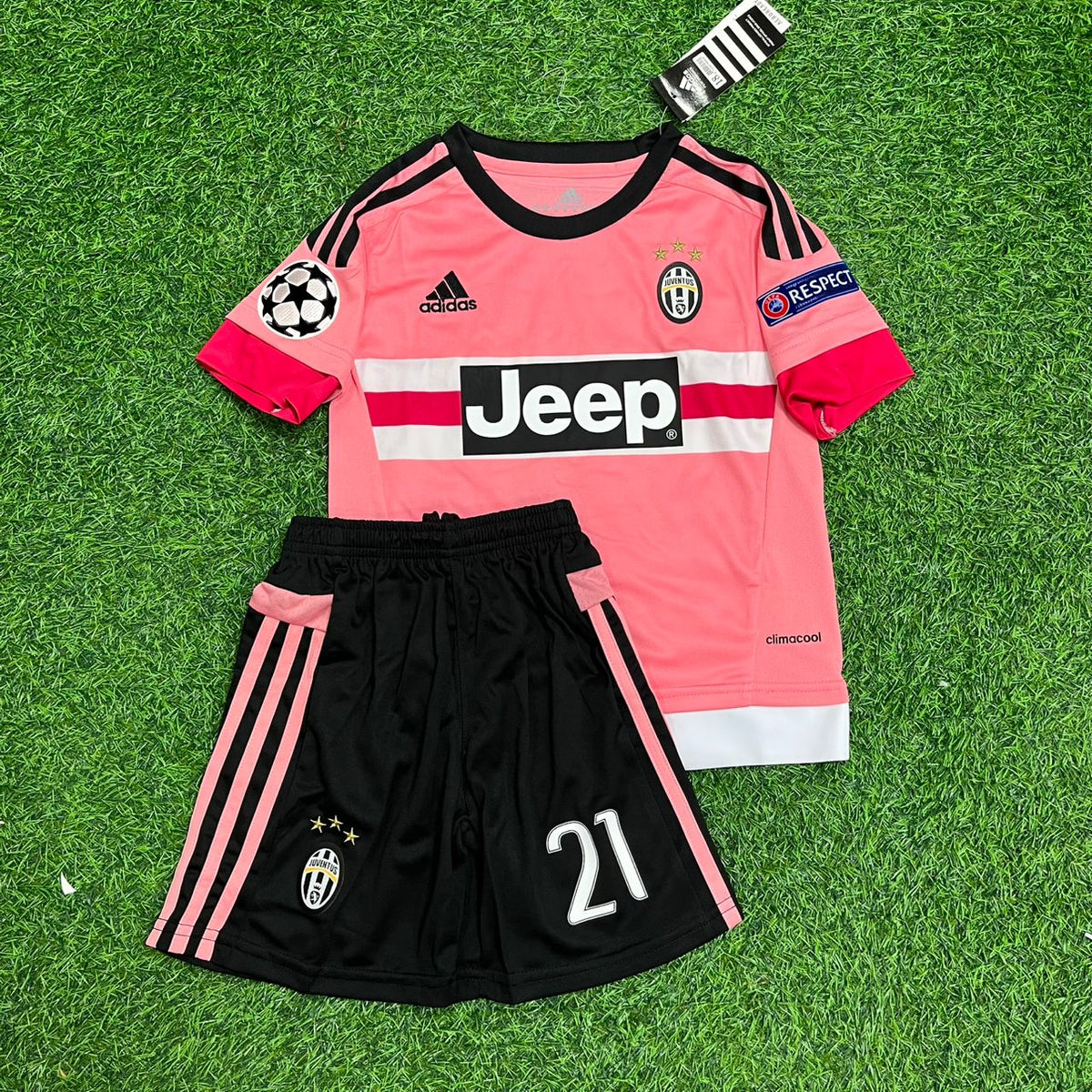Paulo Dybala Juventus 2015-2016 Retro Pink Kids Football Jersey – Front View