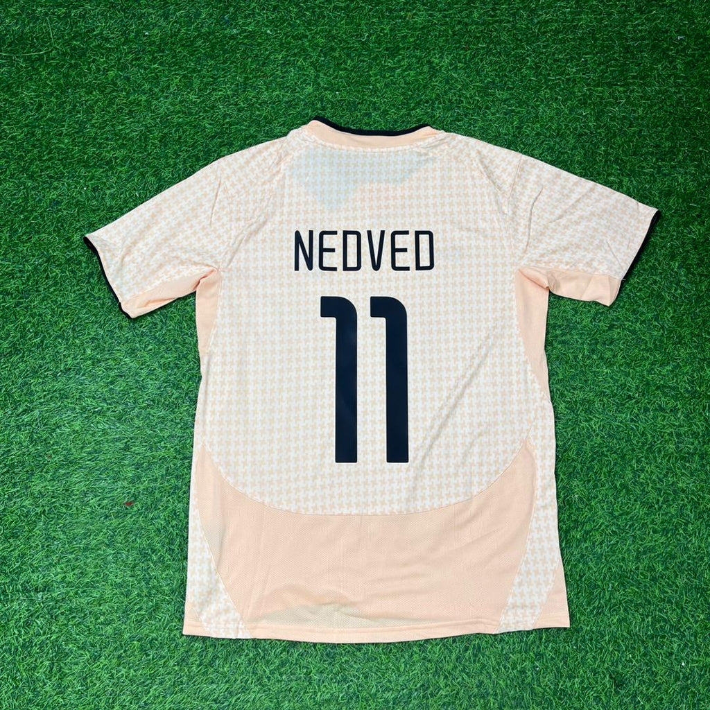 Juventus 2003-2004 Away Retro Football Jersey – Pavel Nedvěd #11 – Back View