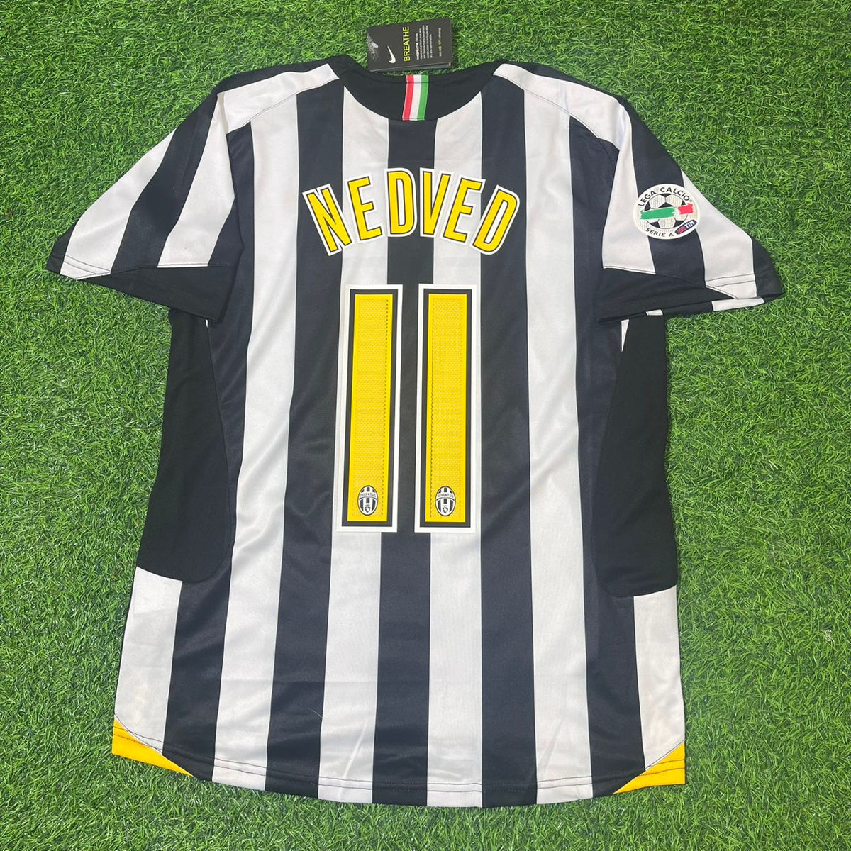 Pavel Nedved Juventus 2005-2006 Retro Jersey | Kit | | – Back View