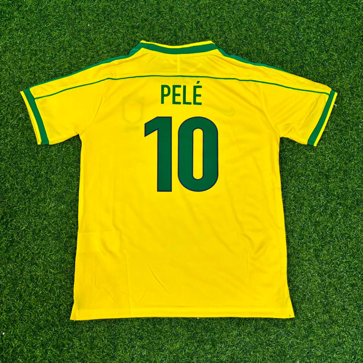Pele #10 Brazil Retro Kids Soccer Kit Jersey Kinder Enfant – Detailed View