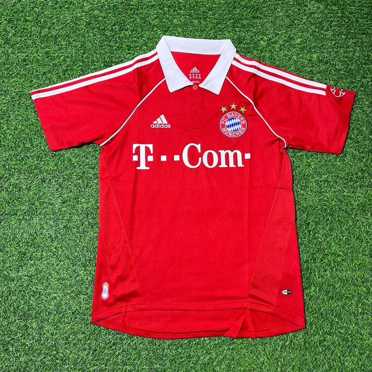 Philipp Lahm Bayern Munich 2006/07 Red Retro Football Jersey – Front View
