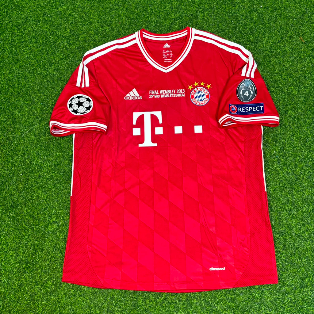 Bayern Munich 2013 Champions League Wembley Final Jersey – Philipp Lahm 21- – Front View