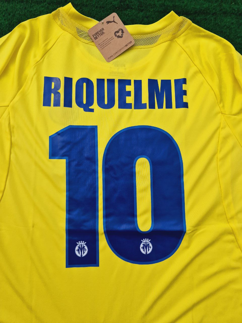 Juan Roman Riquelme Villarreal Retro Football Jersey – Detailed View