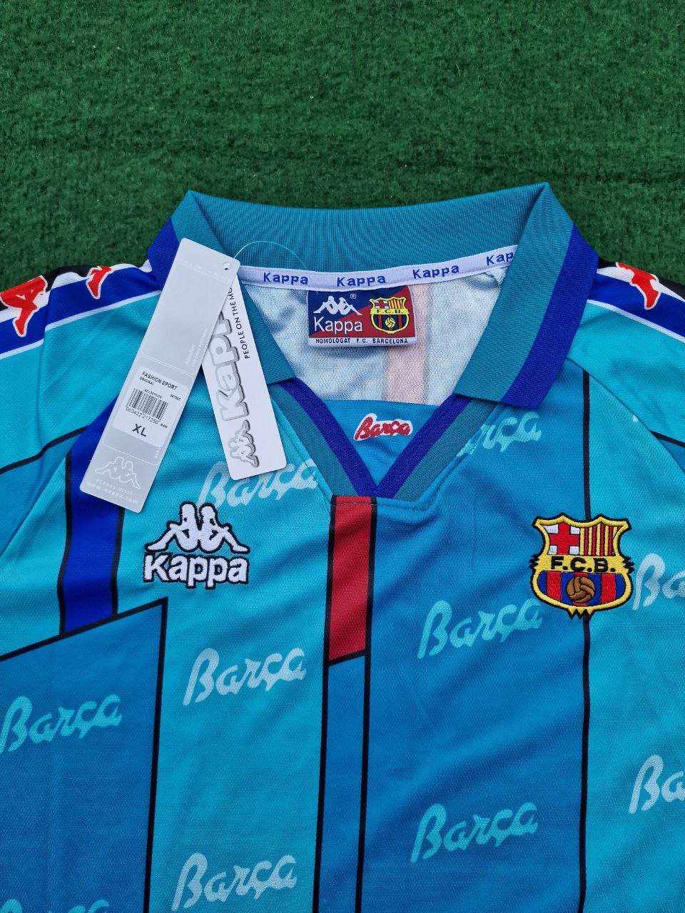 1996 Pep Guardiola Barcelona 1997 Retro Football Jersey – Detailed View