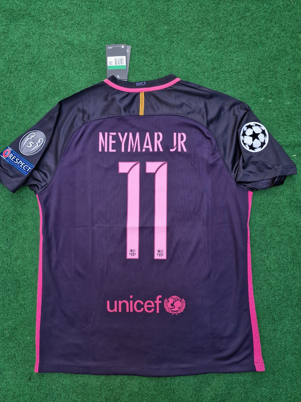 Neymar Jr Barcelona 2014/15 Retro Black Pink Jersey – Detailed View