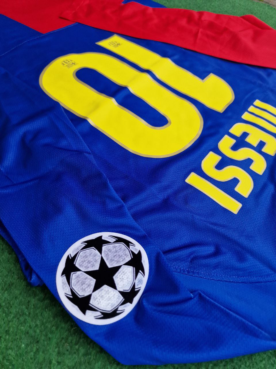 Lionel Messi Barcelona 2009 Champions League Final Retro Jersey – Detailed View