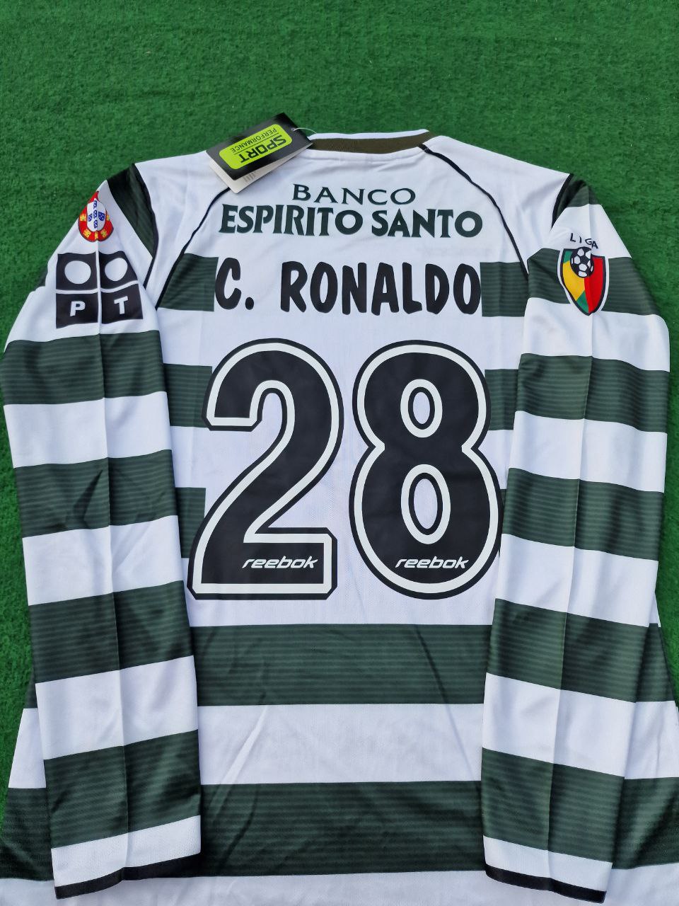 Cristiano Ronaldo Sporting Lisbon 2001 2003 First Season Long Sleeve Retro Jersey – 10