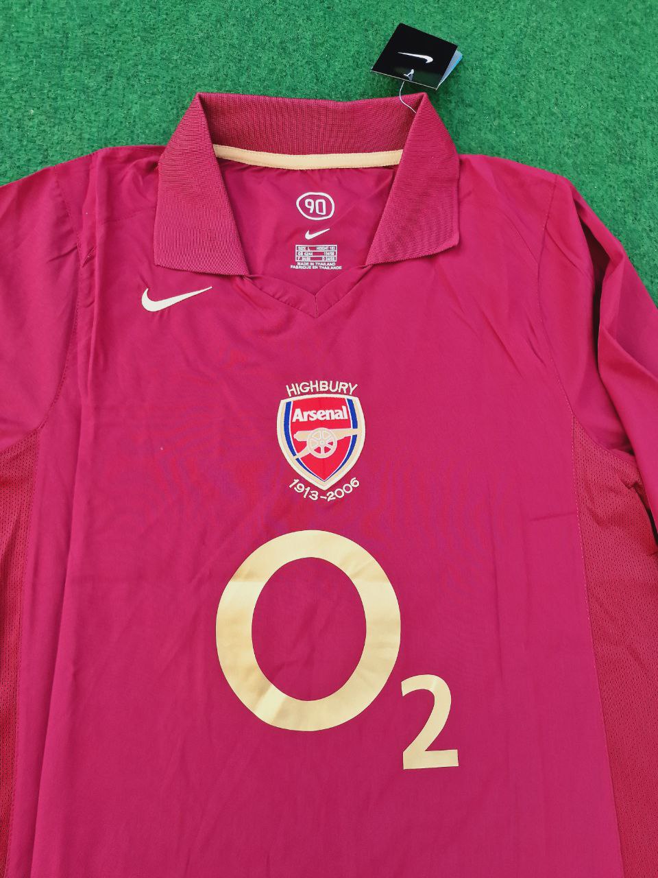 Arsenal Retro 2005 Burgundy Long Sleeve Jersey – Detailed View