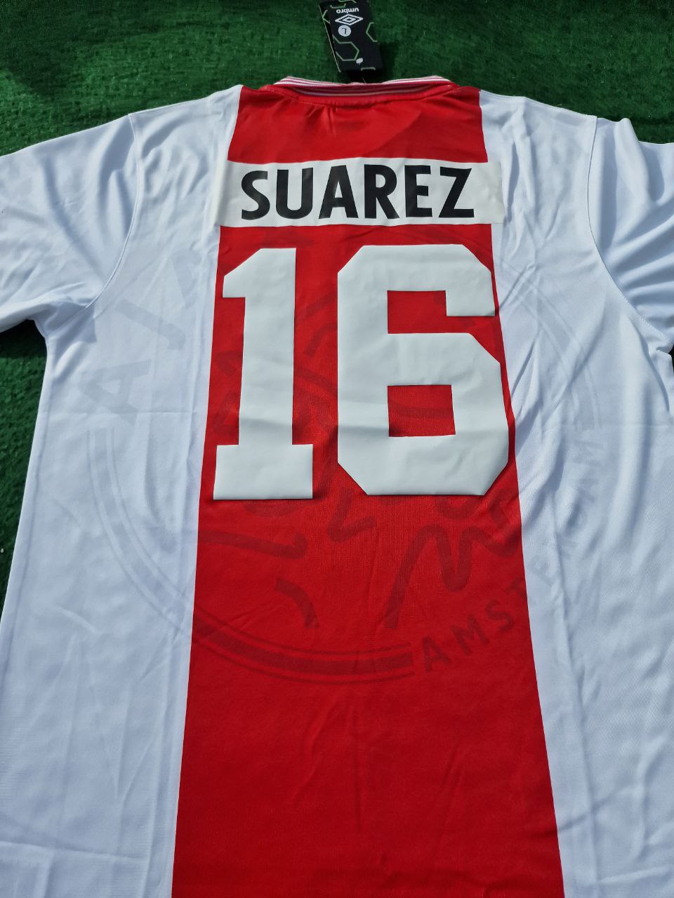 Luis Suarez Ajax Fc Retro Jersey – Detailed View