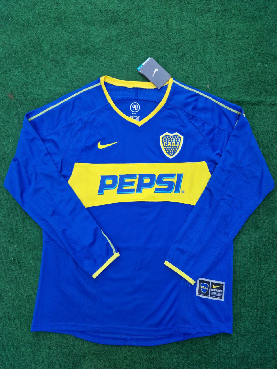 Carlos Tevez Boca Juniors 2003 2004 Retro Long Sleeve Jersey – Front View