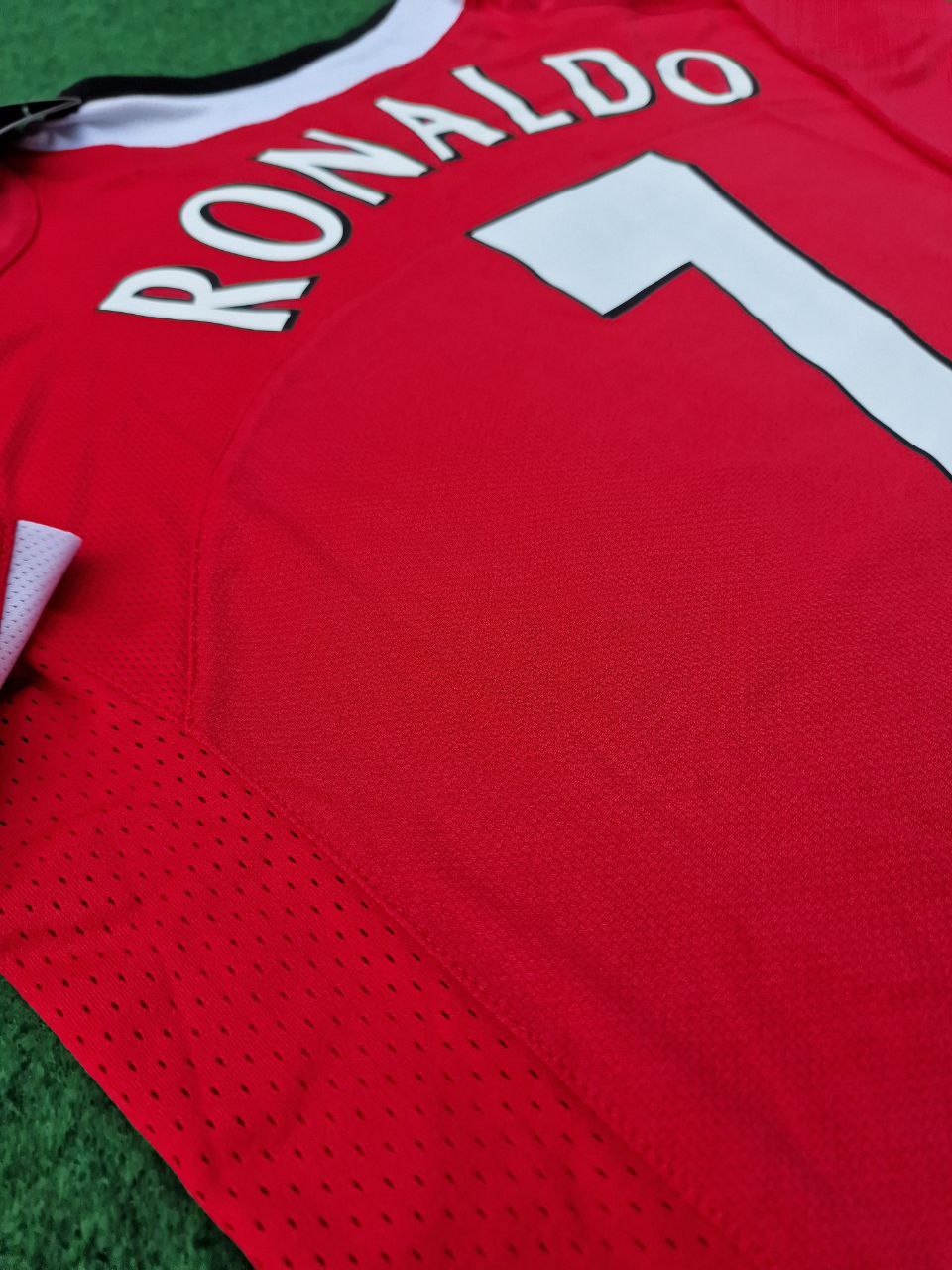 Cristiano Ronaldo Manchester United 2005 EPL Patch Retro Kit Jersey – 8