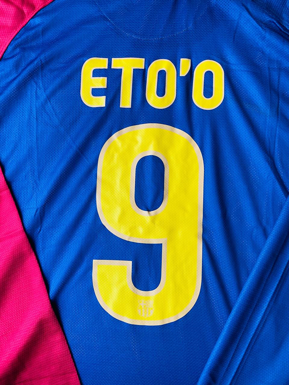 Samuel Eto'o Barcelona 2009 Champions League Final Retro Jersey – Detailed View