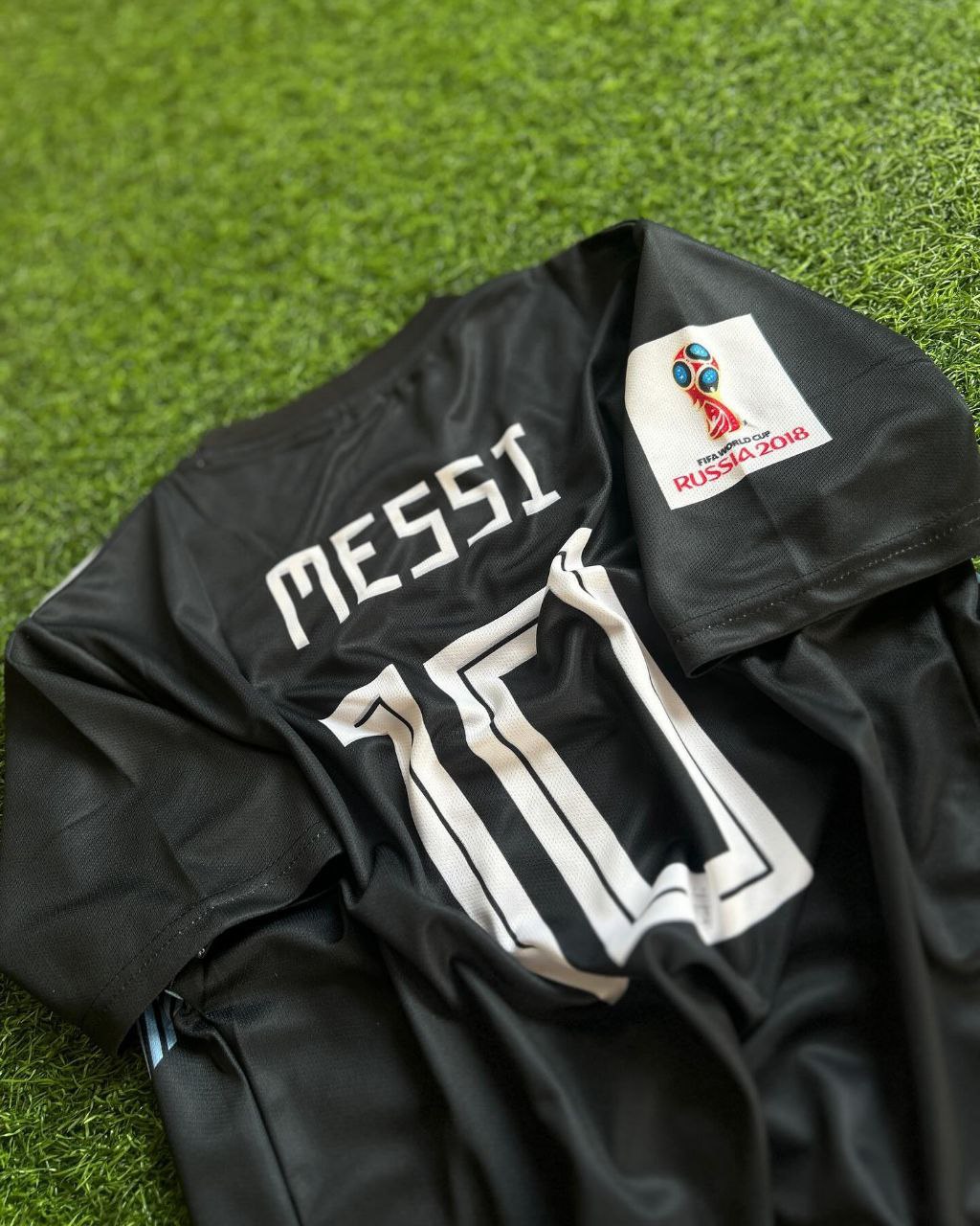 Lionel Messi Argentina 2018 World Cup Black Retro Football Jersey – Detailed View