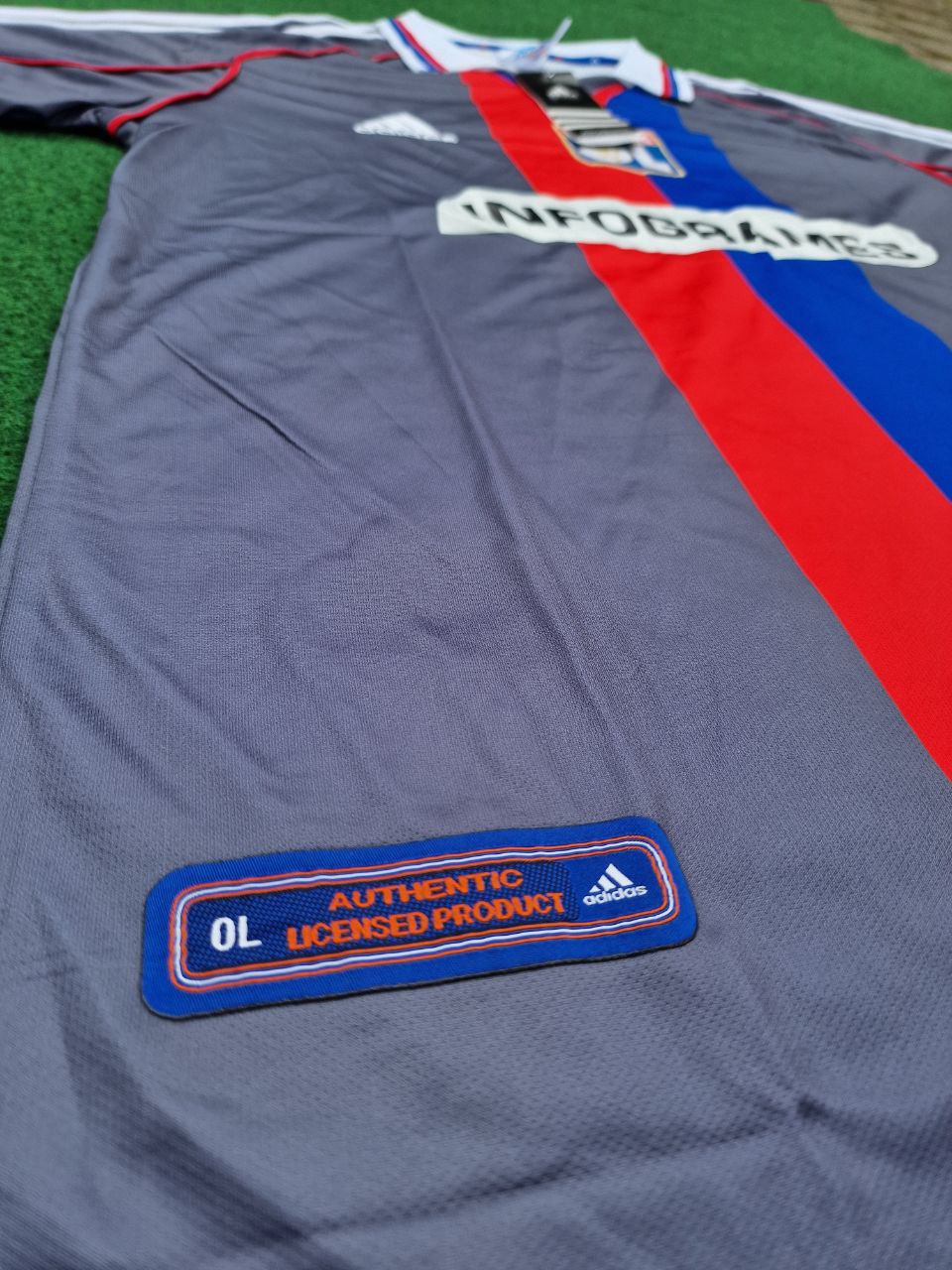Olympique Lyonnais 01/02 Retro Jersey – 5